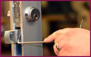 Leonardo NJ Locksmith Store Leonardo, NJ 732-641-0169 - 12-changing-locks